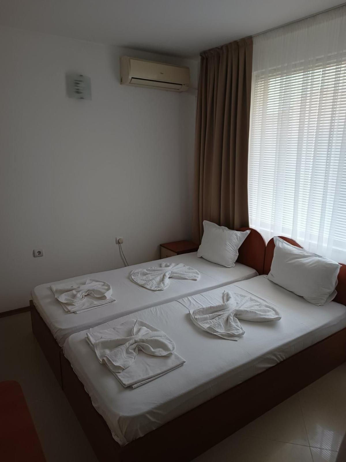 Guest House Ralitsa Pomorie Buitenkant foto